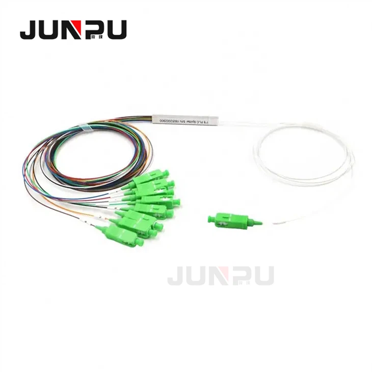 SC/APC PLC Optical Fiber Distribution Box 1x8 Splitters For Sale SC/APC PLC Optical Fiber Distribution Box 1x8 Splitters For Sale